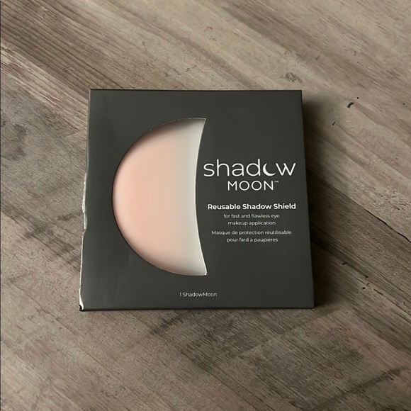 Shadow Moon: Reusable Shadow Shield - Picture 2 of 5